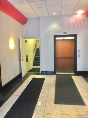 Elevator, Interior, Recessed Lighting