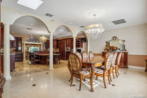 Chandelier, Dining room, Interior, Kitchen, Recessed Lighting