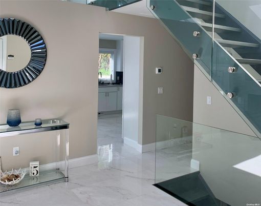 Interior, Marble