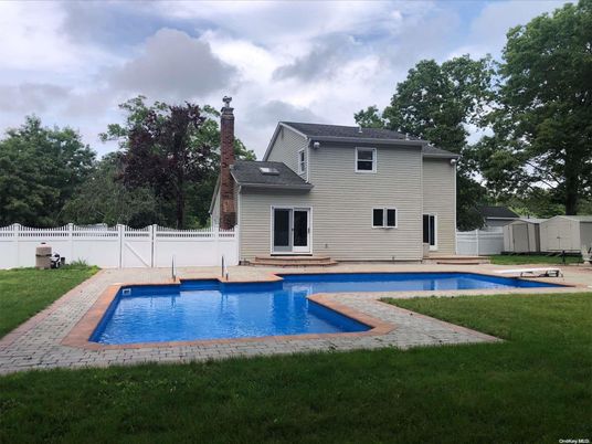 Backyard, Exterior, Pool