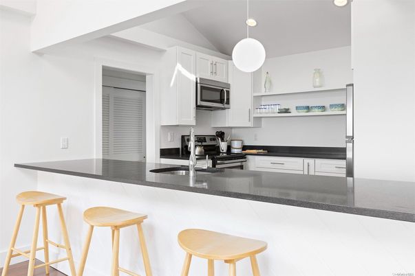 Interior, Kitchen, Pendant Lights, Recessed Lighting