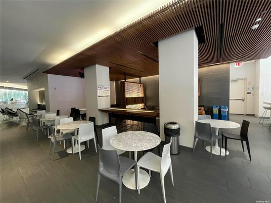 Dining room, Interior, Recessed Lighting