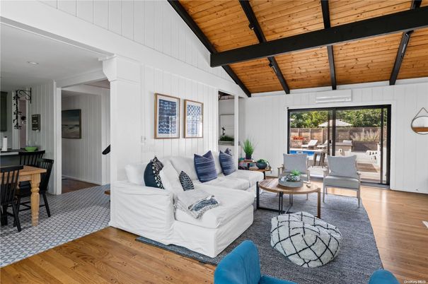 Dining room, Interior, Living room, Wooden Beams, Wooden Ceilings, Wood Texture Flooring