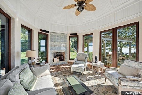Fireplace, Interior, Living room, Sun Room