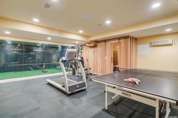 Fitness Equipment, Game Room, Interior, Recessed Lighting