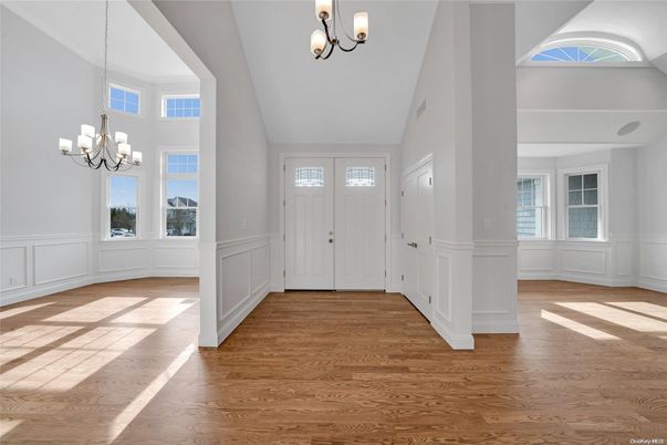 Chandelier, Interior, Wood Texture Flooring