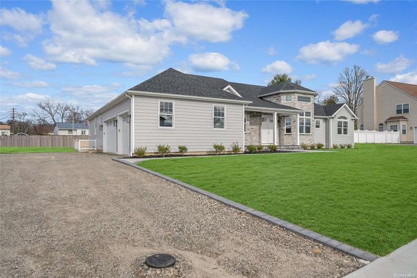 Attached, Backyard, Exterior, Facade, Cape Cod