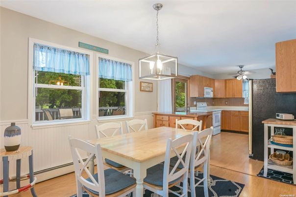 Dining room, Interior, Kitchen, Pendant Lights, Wood Texture Flooring