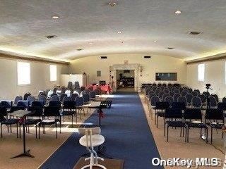 Fitness Equipment, Interior, Recessed Lighting