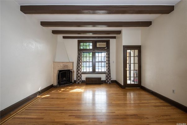 Empty room, Fireplace, Interior, Wooden Beams, Wood Texture Flooring