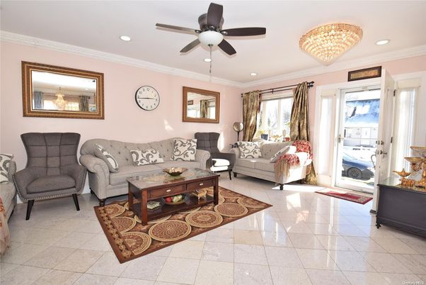 Chandelier, Interior, Living room, Recessed Lighting
