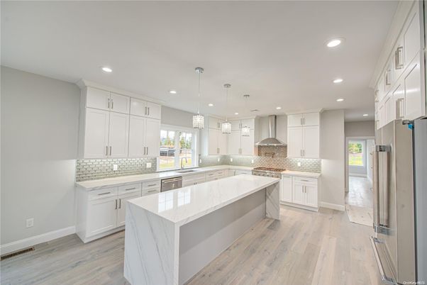Interior, Kitchen, Pendant Lights, Recessed Lighting, Wood Texture Flooring