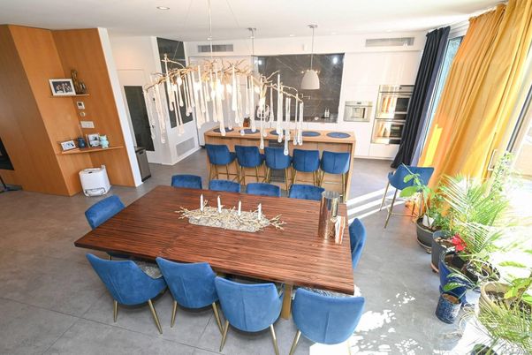 Dining room, Interior, Kitchen, Pendant Lights, Recessed Lighting