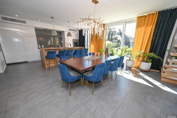 Dining room, Interior, Kitchen, Pendant Lights, Recessed Lighting