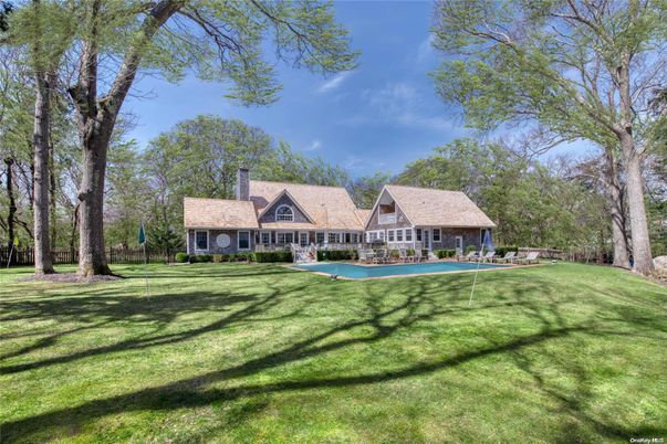 Backyard, Exterior, Pool