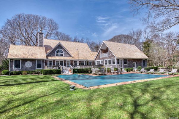 Backyard, Exterior, Pool