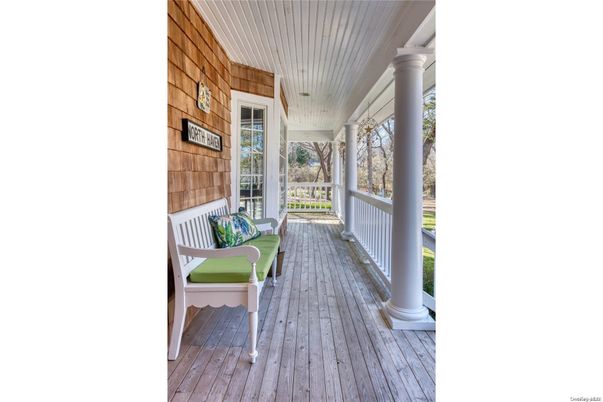 Exterior, Wood Texture Flooring