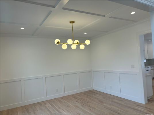 Empty room, Interior, Pendant Lights, Recessed Lighting, Wood Texture Flooring