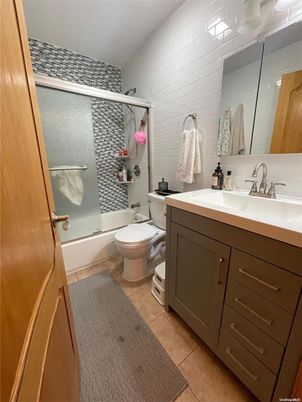 Bathroom, Dual Sink Vanities, Glass Shower, Interior