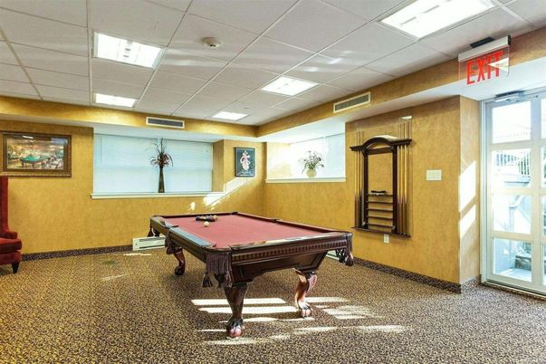 Billiard Table, Game Room, Interior, Recessed Lighting