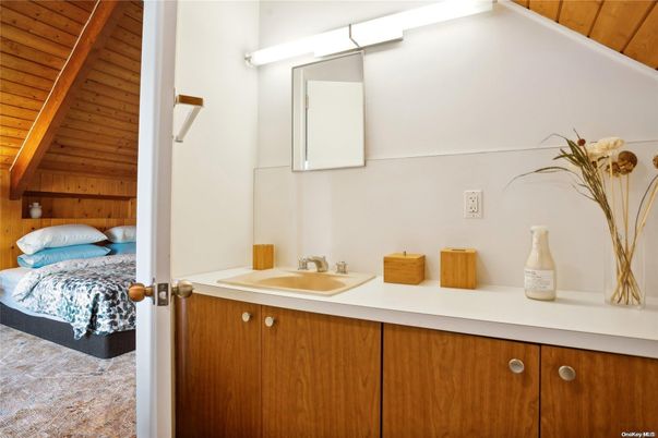 Bathroom, Bedroom, Interior, Wooden Ceilings