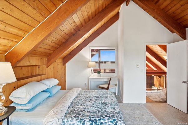 Bedroom, Interior, Wooden Beams, Wooden Ceilings