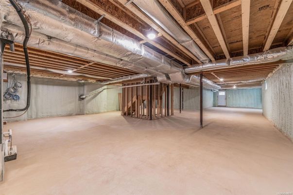 Interior, Wooden Beams