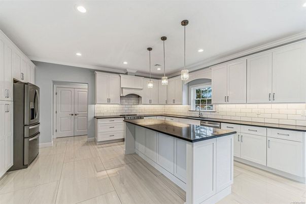 Interior, Kitchen, Pendant Lights, Recessed Lighting