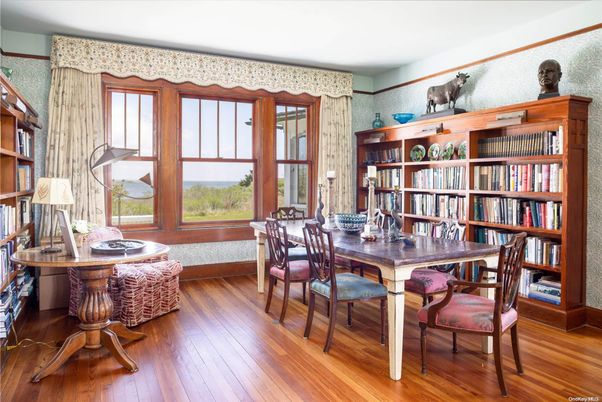 Dining room, Interior, Wood Texture Flooring