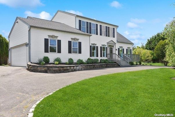Attached, Backyard, Exterior, Facade, Georgian