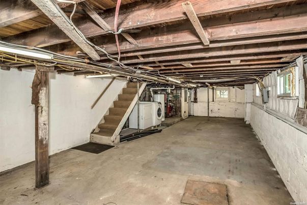 Interior, Wooden Beams
