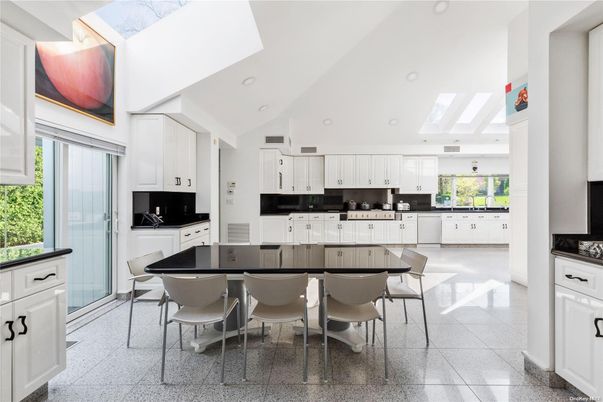 Dining room, Interior, Kitchen, Recessed Lighting