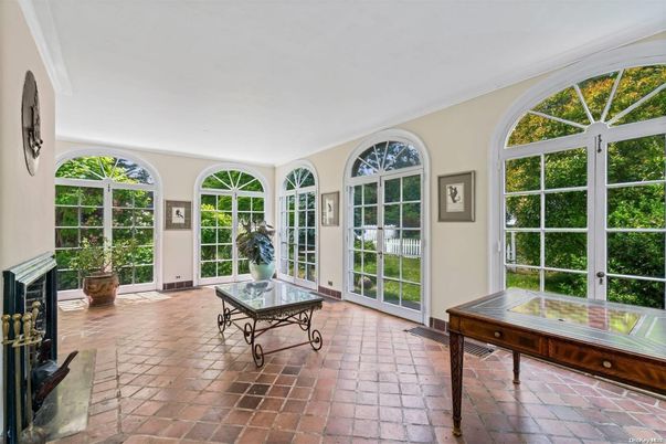 Fireplace, Interior, Sun Room