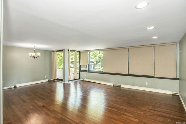 Chandelier, Empty room, Interior, Recessed Lighting, Wood Texture Flooring