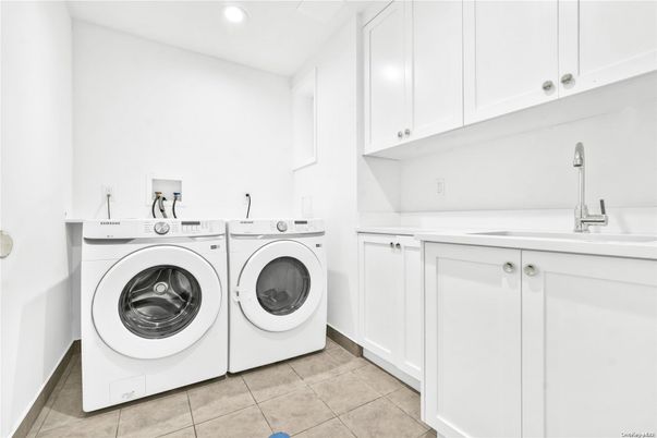 Interior, Recessed Lighting, Washer