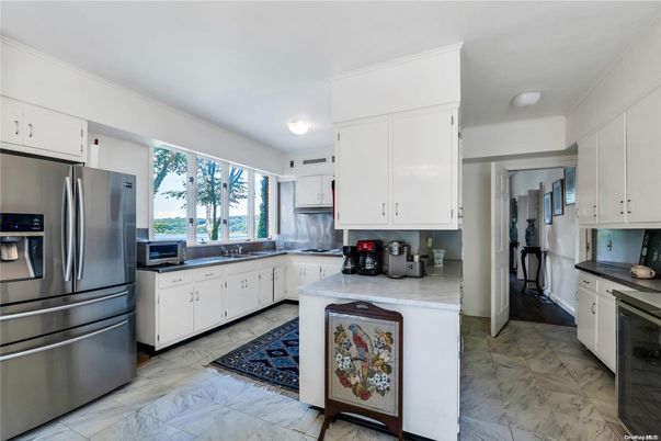 Interior, Kitchen, Marble, Stainless Steel Appliances