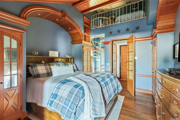 Bedroom, Interior, Wooden Beams, Wood Texture Flooring