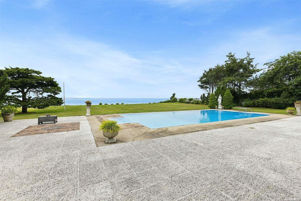 Exterior, Lake, Pool, Water
