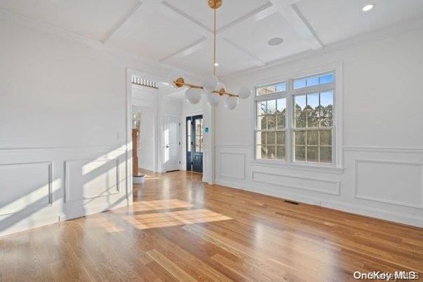 Empty room, Interior, Pendant Lights, Recessed Lighting, Wood Texture Flooring