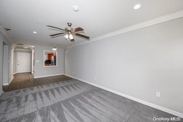 Empty room, Interior, Recessed Lighting