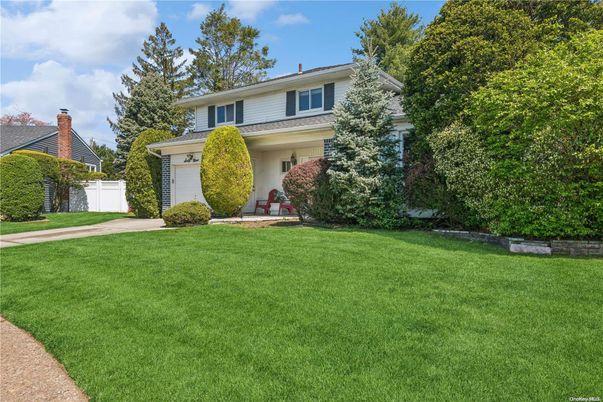 Attached, Backyard, Exterior, Facade, Split Level