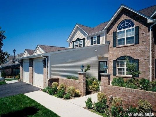 Attached, Exterior, Facade, Brick Facade, Brick Traditional