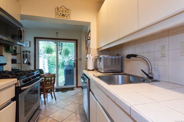 Interior, Kitchen, Tile Countertops