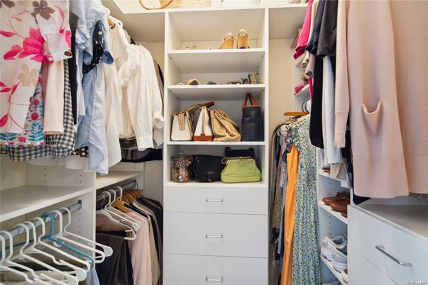 Interior, Walk-in Closets