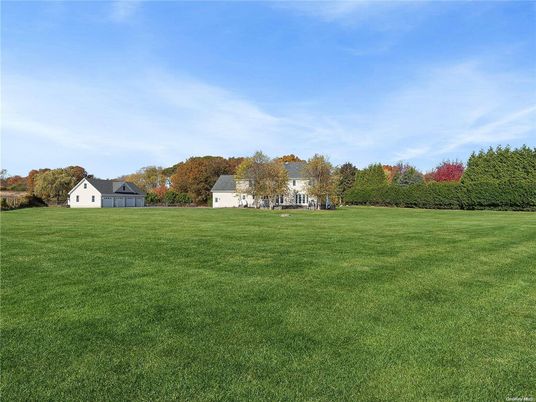 Backyard, Detached Garage, Exterior