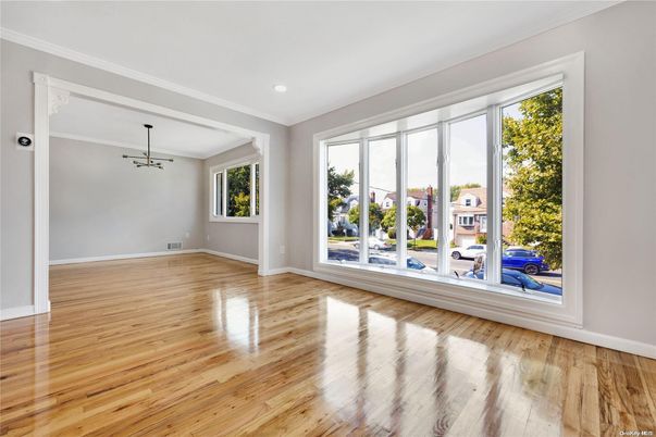 Empty room, Interior, Pendant Lights, Recessed Lighting, Wood Texture Flooring