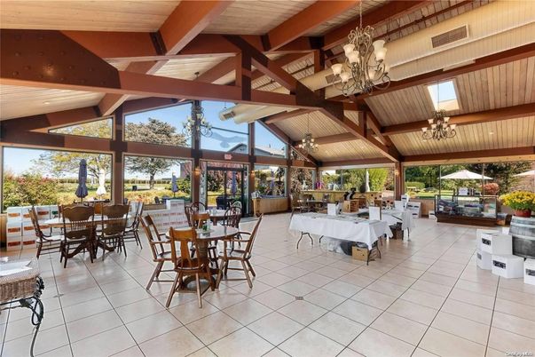 Chandelier, Dining room, Interior, Wooden Beams, Wooden Ceilings