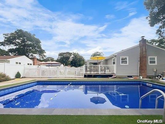 Exterior, Pool, Solar Panels