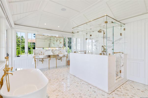 Bathroom, Dual Sink Vanities, Free Standing Baths, Glass Shower, Interior, Recessed Lighting