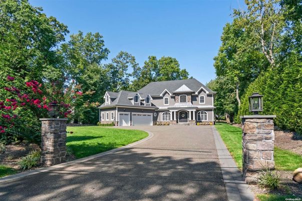 Backyard, Exterior, Facade, French Provincial